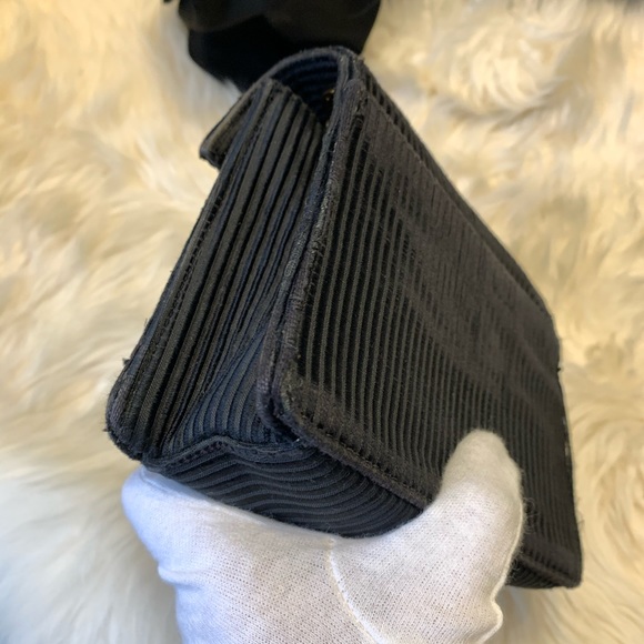 ❌SOLD❌Chanel vintage mini vertical quilt bijoux chain mini square - Picture 11 of 13